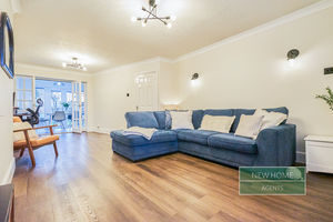 Photo 17- click for photo gallery